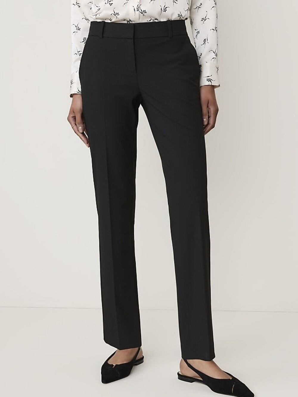 Ann Taylor Petite Seasonless Stretch Straight Pants Black 8P Work Suit Trousers